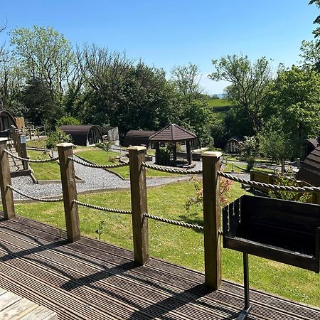 Pods At Broadway Villa Laugharne Eksteriør billede